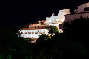 Hotel «Luci di la Muntagna», Порто-Черво