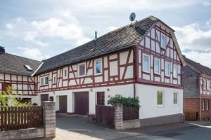 Delightful Holiday Home in Battenberg Near Forest, Баттенберг