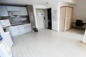 Nissi Holiday Hotel, Куньмин