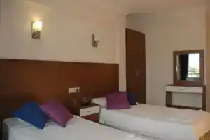 Doruk Hotel and Suites, Мармарис