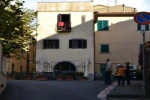 Casa del Popolo 3, Кастаньето-Кардуччи