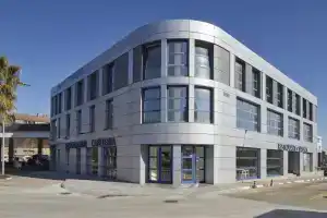 Hotel «Logroño Avda de Madrid 25», Логроньо