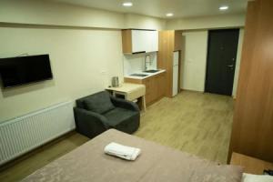LEO GROUP Luxury Apartment 0220 BAKURIANI INN, Бакуриани