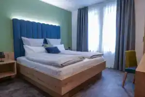 Reos Hotel Isny, Исни-им-Алльгой