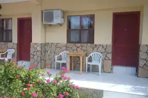 Гостевой дом «Ugur Pansiyon Bungalows», Чиралы