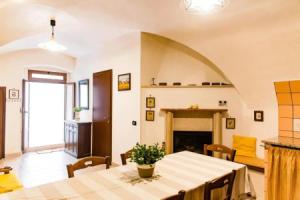 Casa Cisternino, Чистернино