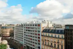 Prince de Galles, a Luxury Collection hotel, Paris, Париж