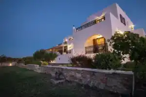 Kalea Luxury Villas, Айя-Анна