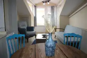Dionyssos Apartment 2, Дальян