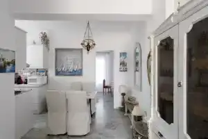 Ricos Two Bedroom House - Naoussa Paros, Науса