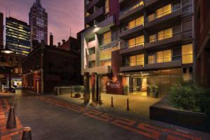 Punthill Apartment - Little Bourke, Мельбурн