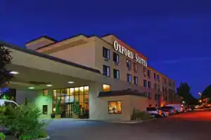 Отель «Oxford Suites Portland - Jantzen Beach», Портленд