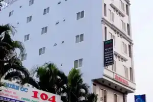 Отель «RedDoorz near Gia Dinh Park», Хошимин