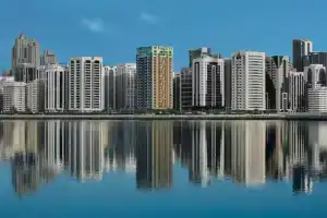 Hala Arjaan by Rotana, Deluxe Hotel, Абу-Даби