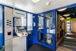 B&B HOTEL Freiburg-West, Фрайбург