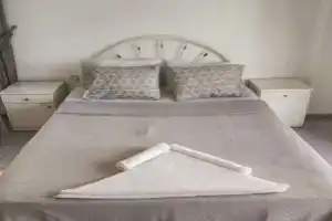 Göncü Apart Otel, Мармарис
