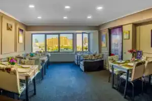 28 Plaza Hotel, Баку