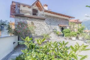 Casa Del Tiglio in Varenna, Варенна