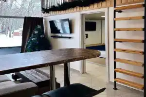 База отдыха «Капитал», Маркс