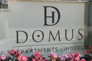 Domus Hotel &, Шенгин
