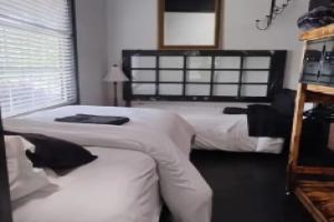 Palm Villa Hostel, Тампа