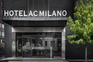 Ac Hotel Milano By Marriott, Милан