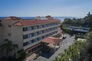 Отель «Atlantica Bay - Adults Only», Лимассол