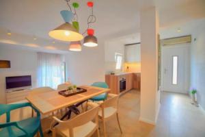 Apartments Villa Rojnica, Елса
