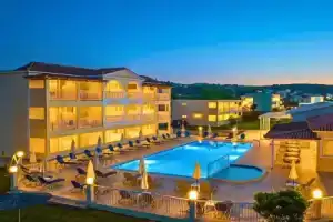 Manousis ApartHotel, Циливи-Планос