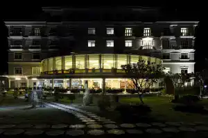 The Sailing Bay Beach Resort, Муине