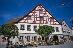 Flair Hotel zum Storchen, Бад-Виндсхайм