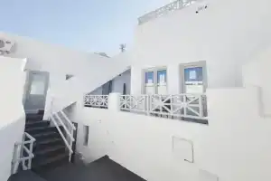Fira Downtown, Фира