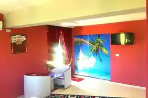 Hotel «Selfo», Гирокастра