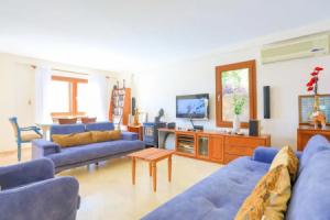 Villa Eos in Kalkan With 3 Bedrooms and 4 Bathrooms, Калкан