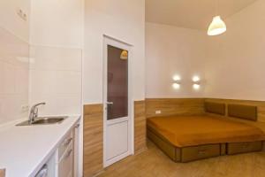 Mini Smart Apartments on Shpytalna 13- Economy Apartment, Львов