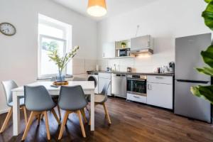 Adora Apartment Hilden, Хильден