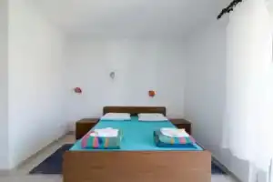 Apartments Boguvila - Studio With Terrace -, Супетар