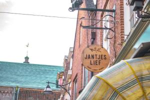 Jantjes lief appartement, Зволле
