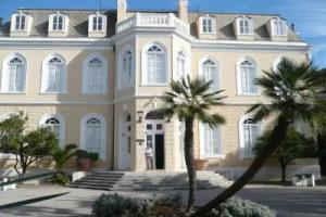 Bed and Breakfast Mediteran, Бар