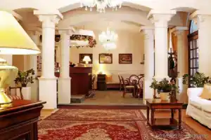 Louren hotel, Прага