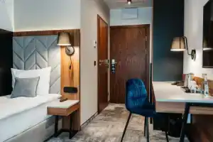 Garden Square Hotel, Краков
