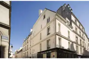 Hotel «Dupond-Smith», Париж