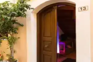 Anastasia's Venetian House, Ретимно