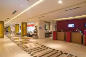 Отель «ibis Bengaluru Hosur Road - An Accor Brand», Бангалор