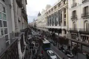 Apartamentos Sol Mayor, Мадрид