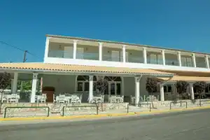 Hotel «Alkionis», Мораитика