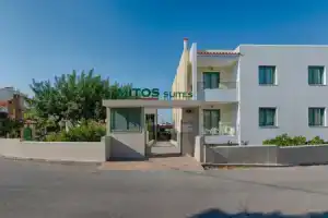 Mitos Village, Херсониссос