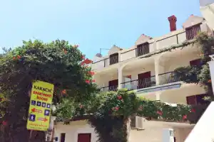 Apartments Karacic, Млини