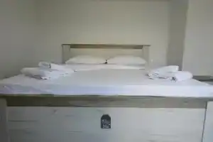 Corfu Pearl, Лиападес