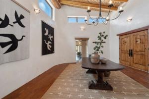 Ranchitos - Private Luxury Home With Swimming Pool, Санта-Фе